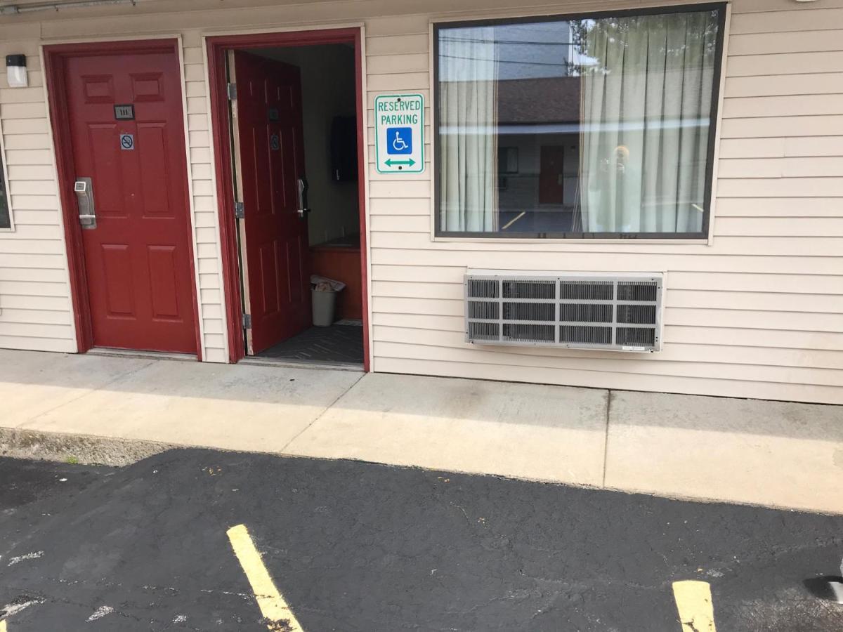 Budget Inn Williamsville Exterior foto
